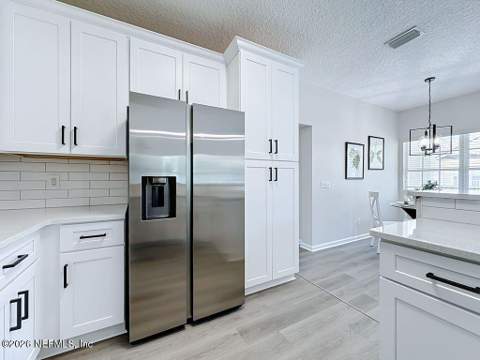 1725 Forest Lake Circle #3, Jacksonville FL - photo 10 of 31