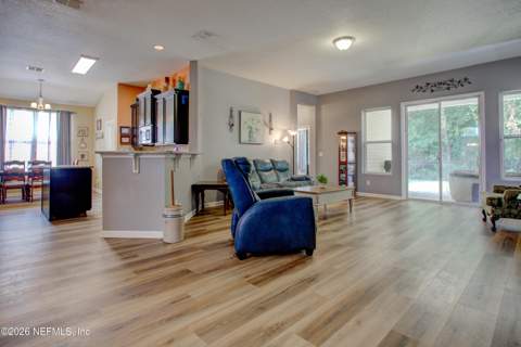 10106 Sandler Road, Jacksonville FL - photo 10 of 66
