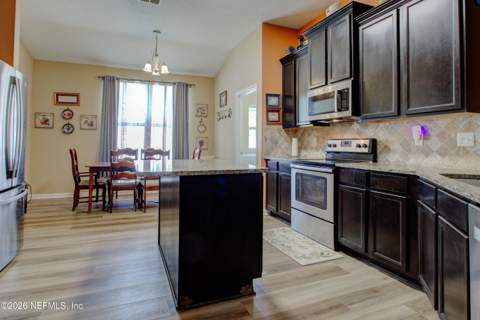 10106 Sandler Road, Jacksonville FL - photo 16 of 66