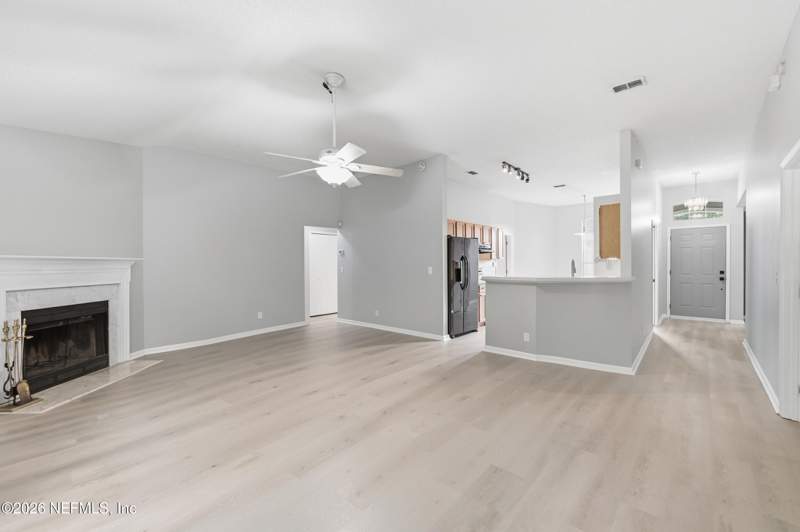 3 bedroom Single Family Residence at 1712 Chandelier Circle, Crystal Ridge, Jacksonville — photo 4