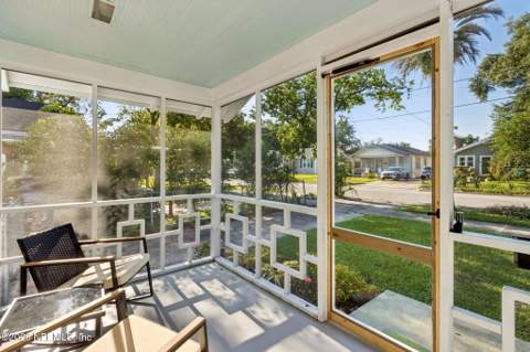 4443 Melrose Avenue, Jacksonville FL - photo 7 of 40