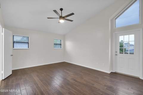 1110 Ruth Avenue, Jacksonville Beach FL - photo 21 of 32