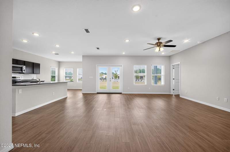 4 bedroom Single Family Residence at 1471 Panther Lake Parkway, Panther Creek, Jacksonville — photo 5
