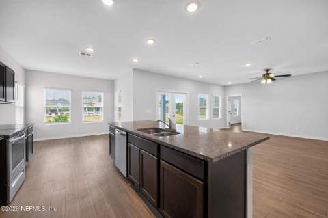 1471 Panther Lake Parkway, Jacksonville FL - photo 12 of 32