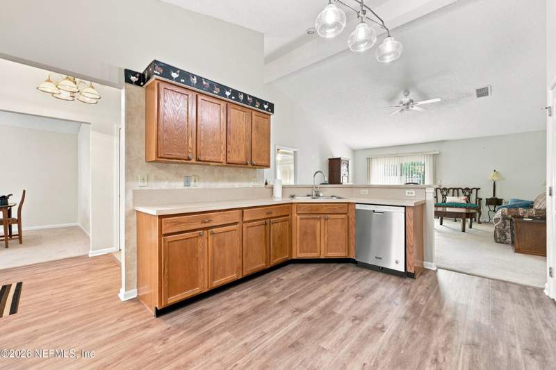 3 bedroom Single Family Residence at 3319 Abbeyfield Lane, Katherine Abbey, Jacksonville — photo 5