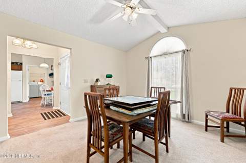 3319 Abbeyfield Lane, Jacksonville FL - photo 10 of 33