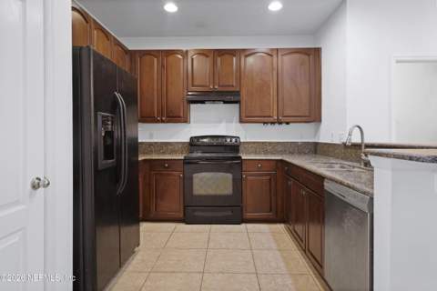 12332 Water Tupelo Road, Jacksonville FL - photo 6 of 23