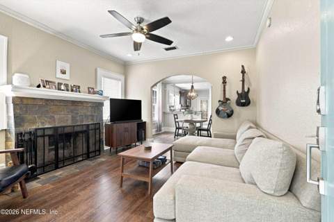 2765 Forbes Street, Jacksonville FL - photo 8 of 35