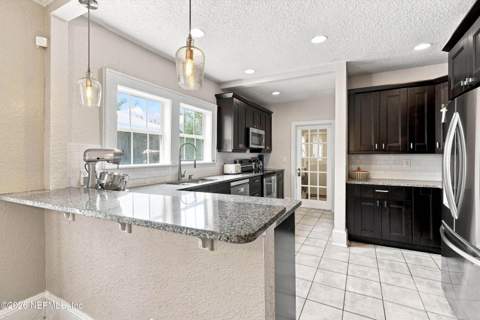 2765 Forbes Street, Jacksonville FL - photo 13 of 35