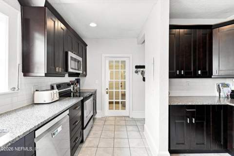 2765 Forbes Street, Jacksonville FL - photo 15 of 35
