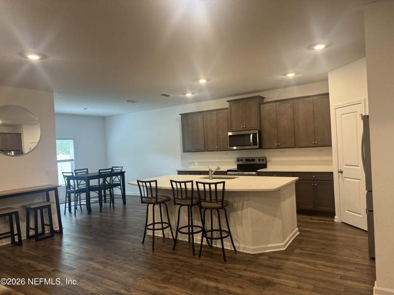 5 bedroom Single Family Residence at 3337 Golden Eye Drive, Wilford Preserve, Orange Park — photo 2