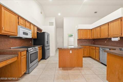 11851 Coastal Lane, Jacksonville FL - photo 19 of 46