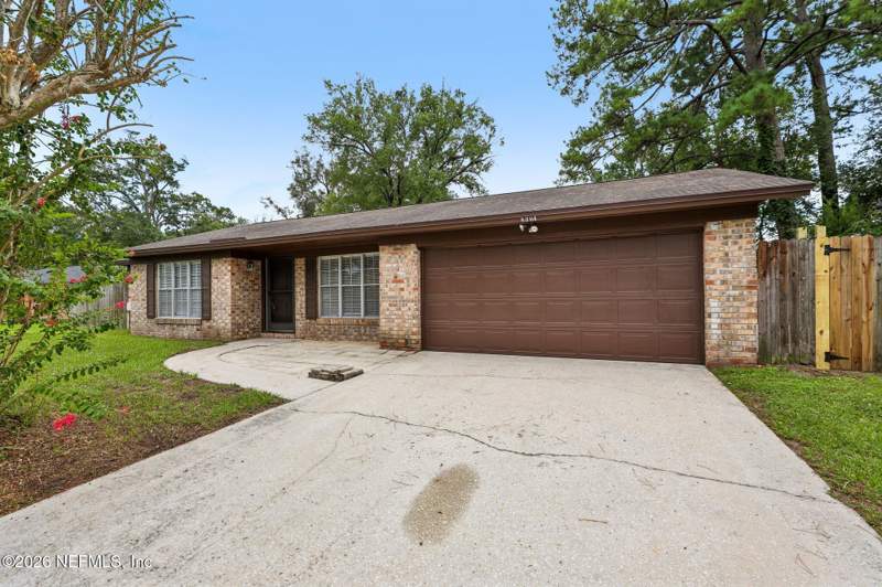 3 bedroom Single Family Residence at 8364 Pointer Drive, Country Creek, Jacksonville — photo 3