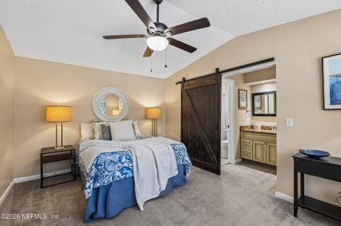 8364 Pointer Drive, Jacksonville FL - photo 17 of 37