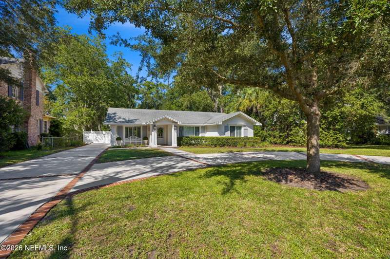 3 bedroom Single Family Residence at 1237 Mapleton Road, Colonial Manor, Jacksonville — photo 4