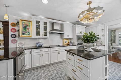 1237 Mapleton Road, Jacksonville FL - photo 22 of 51