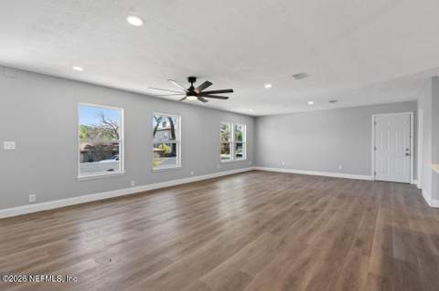 4040 Cove Saint Johns Road, Jacksonville FL - photo 7 of 56