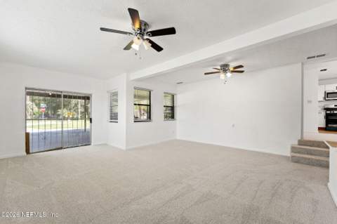 9239 Castle Boulevard, Jacksonville FL - photo 13 of 22