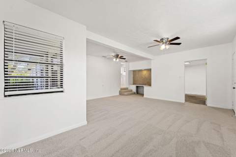 9239 Castle Boulevard, Jacksonville FL - photo 14 of 22