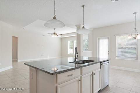 3637 Crossview Drive, Jacksonville FL - photo 21 of 56