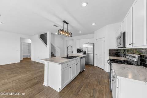 2805 Oak Stream Drive, Green Cove Springs FL - photo 11 of 94