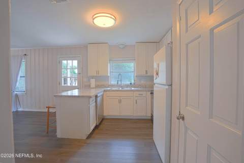 6312 Romilly Drive, Jacksonville FL - photo 9 of 22