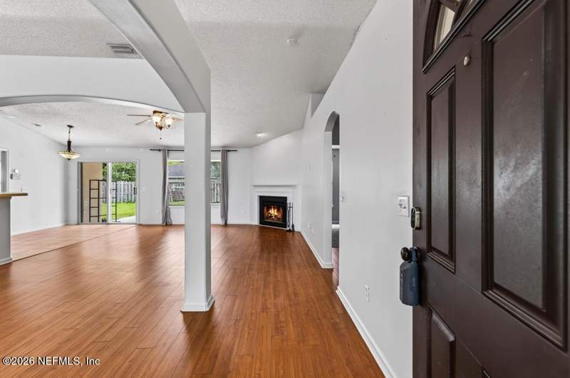 3 bedroom Single Family Residence at 1431 Blues Creek Drive, Crystal Springs, Jacksonville — photo 5