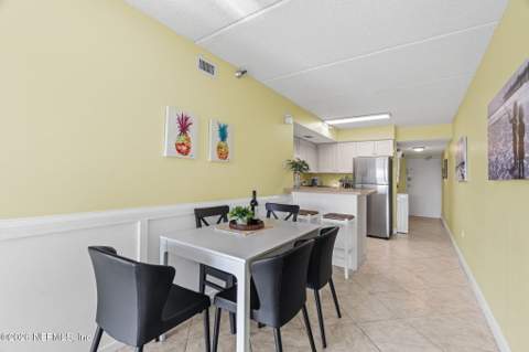 10 N 11th Avenue #101, Jacksonville Beach FL - photo 15 of 46