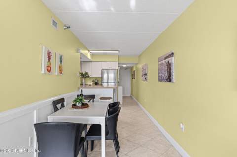 10 N 11th Avenue #101, Jacksonville Beach FL - photo 16 of 46