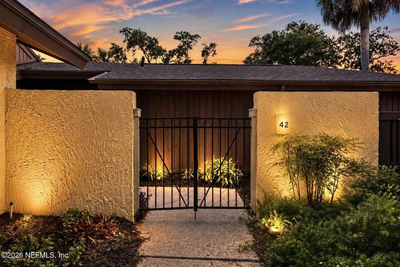 3 bedroom Single Family Residence at 42 Village Walk Drive, Sawgrass Country Club, Ponte Vedra Beach — photo 4