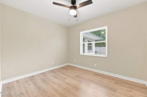 5031 Romilly Drive, Jacksonville FL - photo 20 of 36