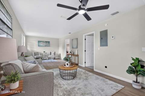 1715 Brooker Place, Jacksonville FL - photo 9 of 37