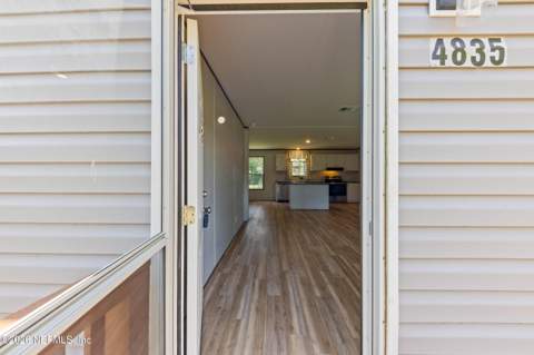 4835 Timothy Street, Middleburg FL - photo 6 of 57