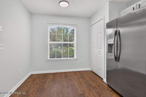 1575 Vineland Circle #B, Fleming Island FL - photo 10 of 38