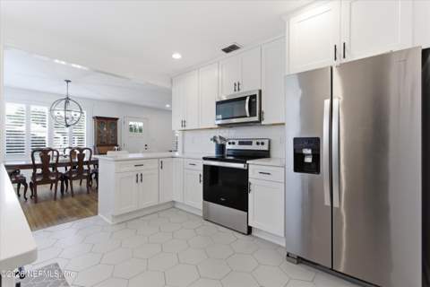 1156 Monterey Street, Jacksonville FL - photo 18 of 47