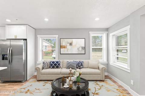 255 W 66th Street, Jacksonville FL - photo 11 of 40