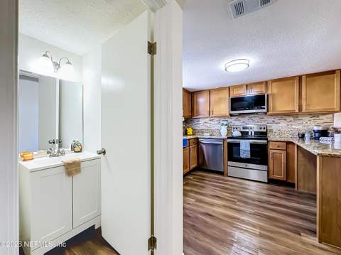 5201 Atlantic Boulevard #299, Jacksonville FL - photo 6 of 43