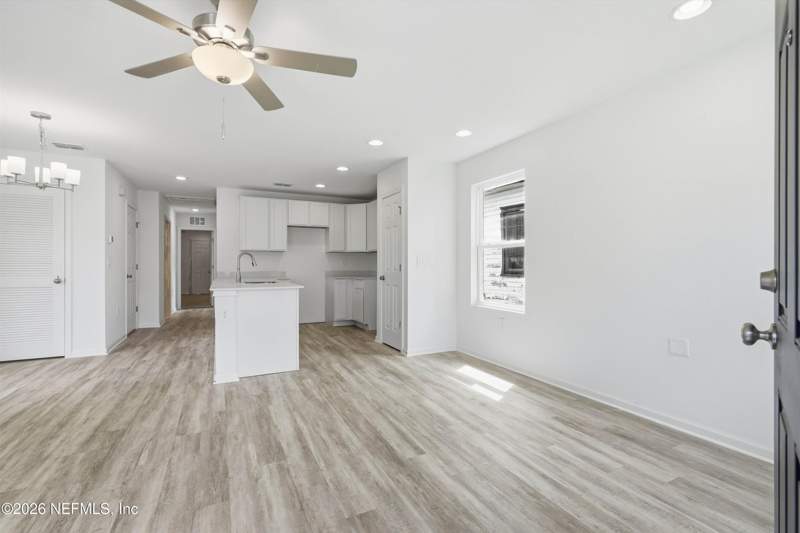 3 bedroom Single Family Residence at 1236 Hart Street, Barnetts, Jacksonville — photo 3