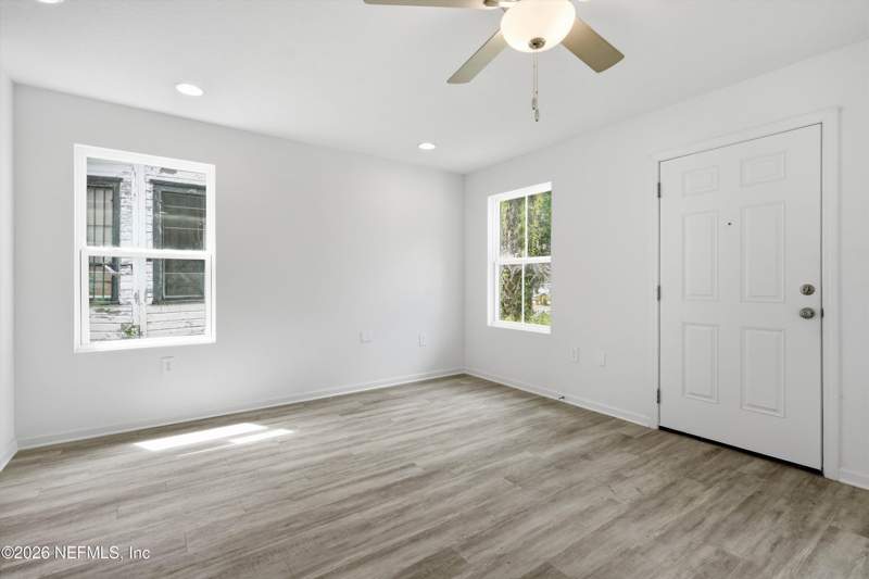 3 bedroom Single Family Residence at 1236 Hart Street, Barnetts, Jacksonville — photo 5