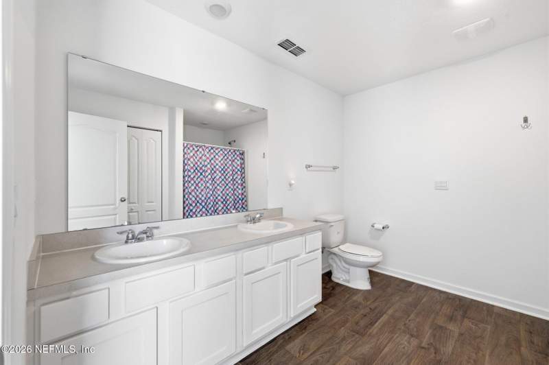 4 bedroom Single Family Residence at 12069 Green Thicket Lane, Copes Landing Phase 1, Jacksonville — photo 5