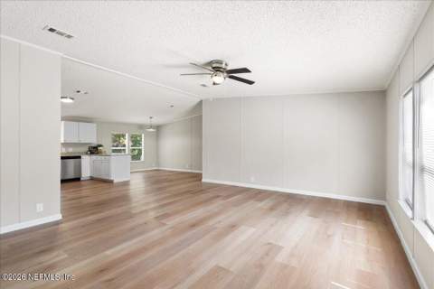 167 Peppermint Avenue, Middleburg FL - photo 10 of 37
