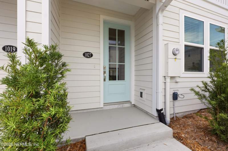 3 bedroom Townhouse at 1027 N 1st Avenue, North Beach, Jacksonville Beach — photo 3