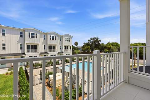 1027 N 1st Avenue, Jacksonville Beach FL - photo 13 of 38