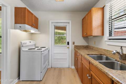 1522 Murray Drive, Jacksonville FL - photo 14 of 25