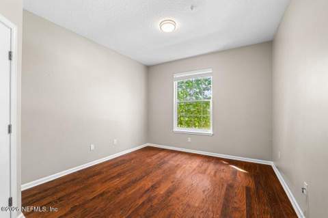 7801 Point Meadows Drive #8202, Jacksonville FL - photo 9 of 23
