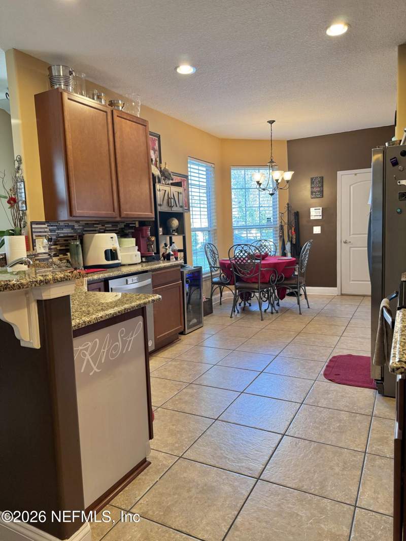 3 bedroom Single Family Residence at 805 Glendale Lane, Forest Hammock, Orange Park — photo 4