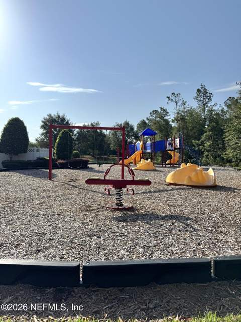 805 Glendale Lane, Orange Park FL - photo 15 of 17