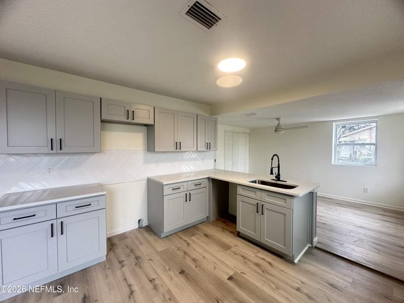 2 bedroom Single Family Residence at 4230 Buckman Street, Talleyrand Townsite, Jacksonville — photo 5