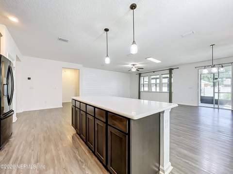 9756 Price Park Drive, Jacksonville FL - photo 13 of 48