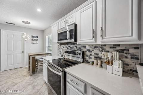 86279 Venetian Avenue, Yulee FL - photo 10 of 51